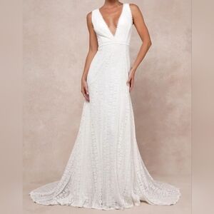 Lulus Infinite Bliss Ivory Lace Sleeveless Backless Trumpet Maxi Wedding Gown, S